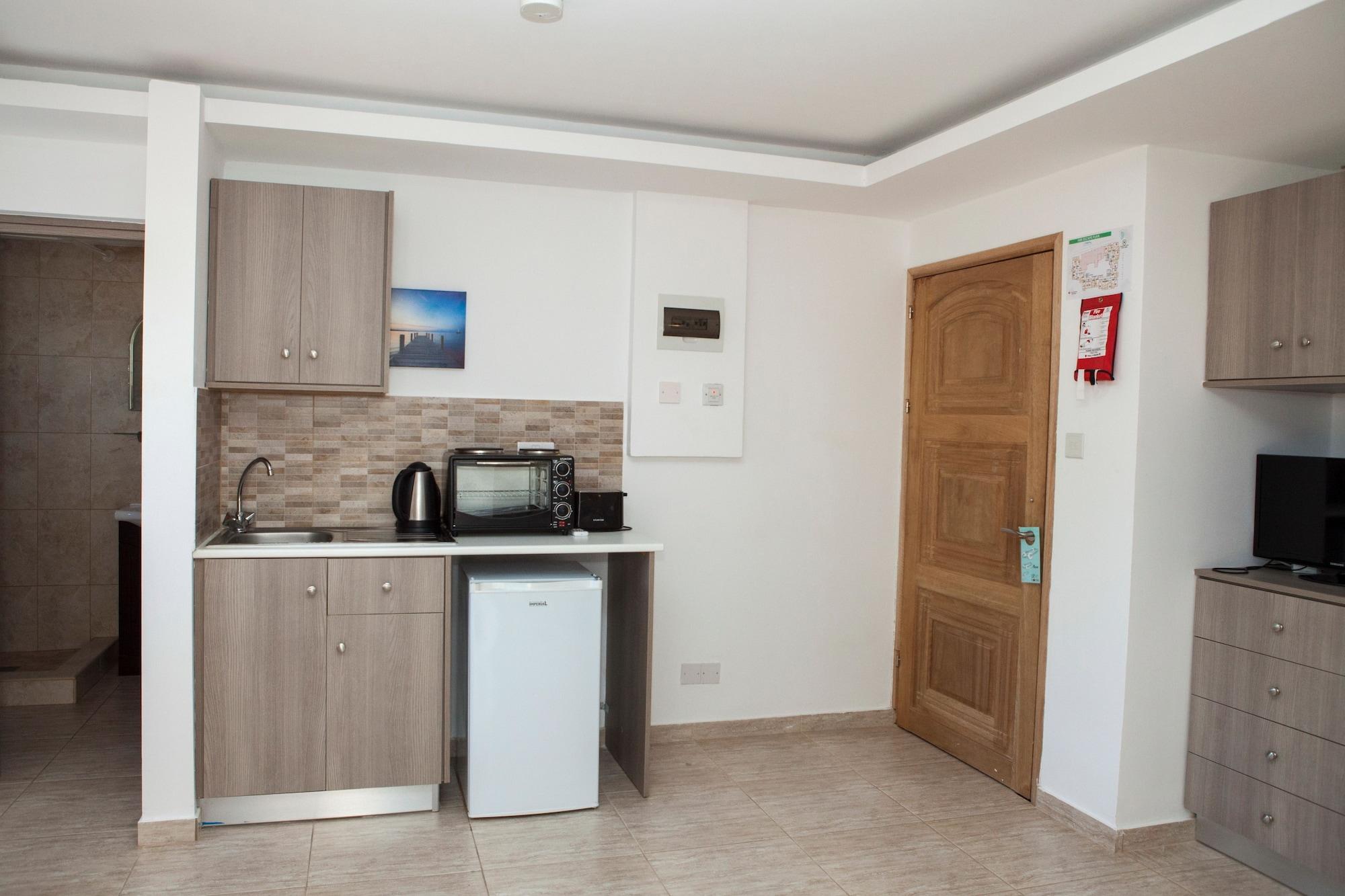 Alecos Hotel Apartments Paphos Kültér fotó
