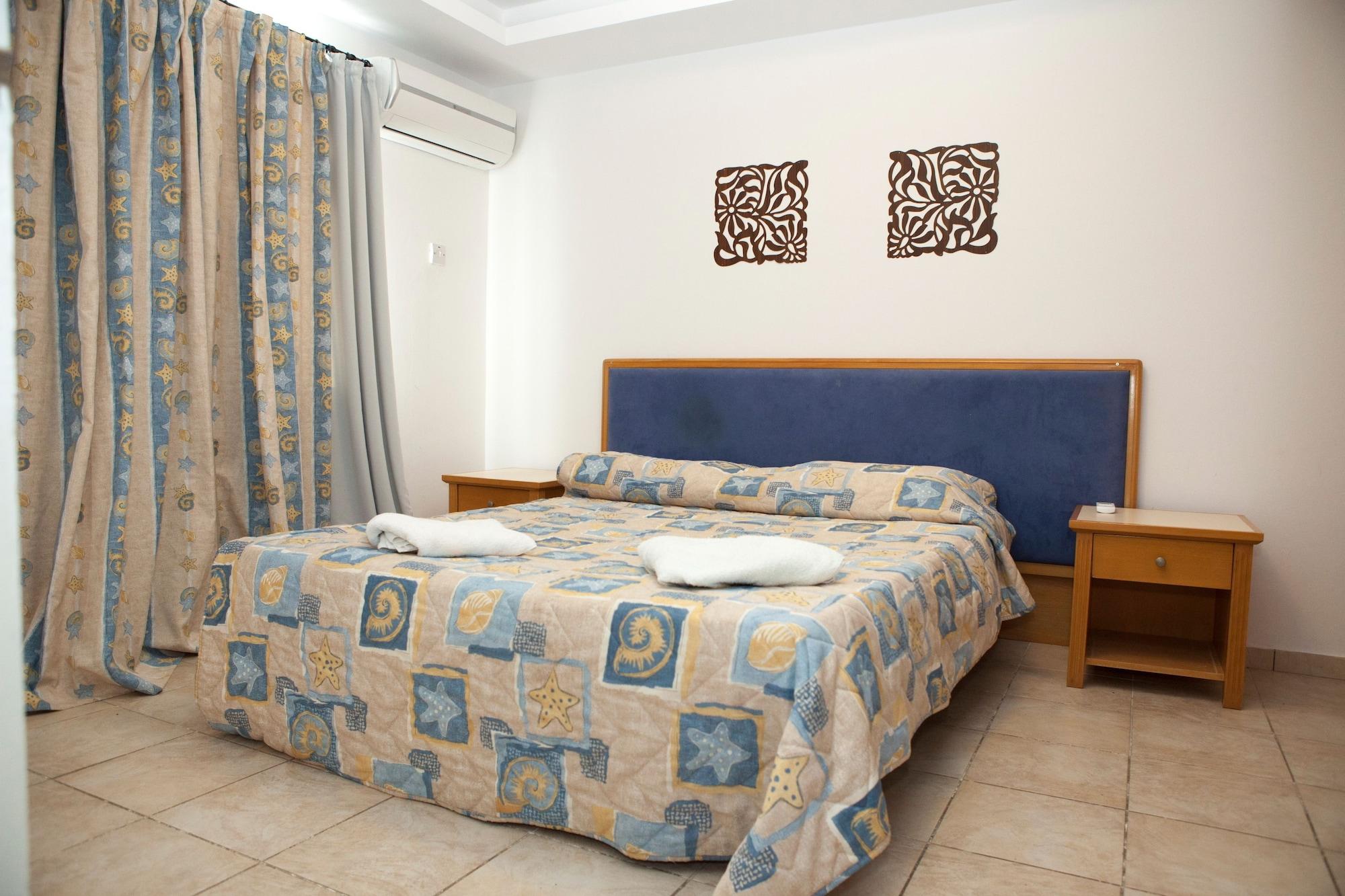 Alecos Hotel Apartments Paphos Kültér fotó