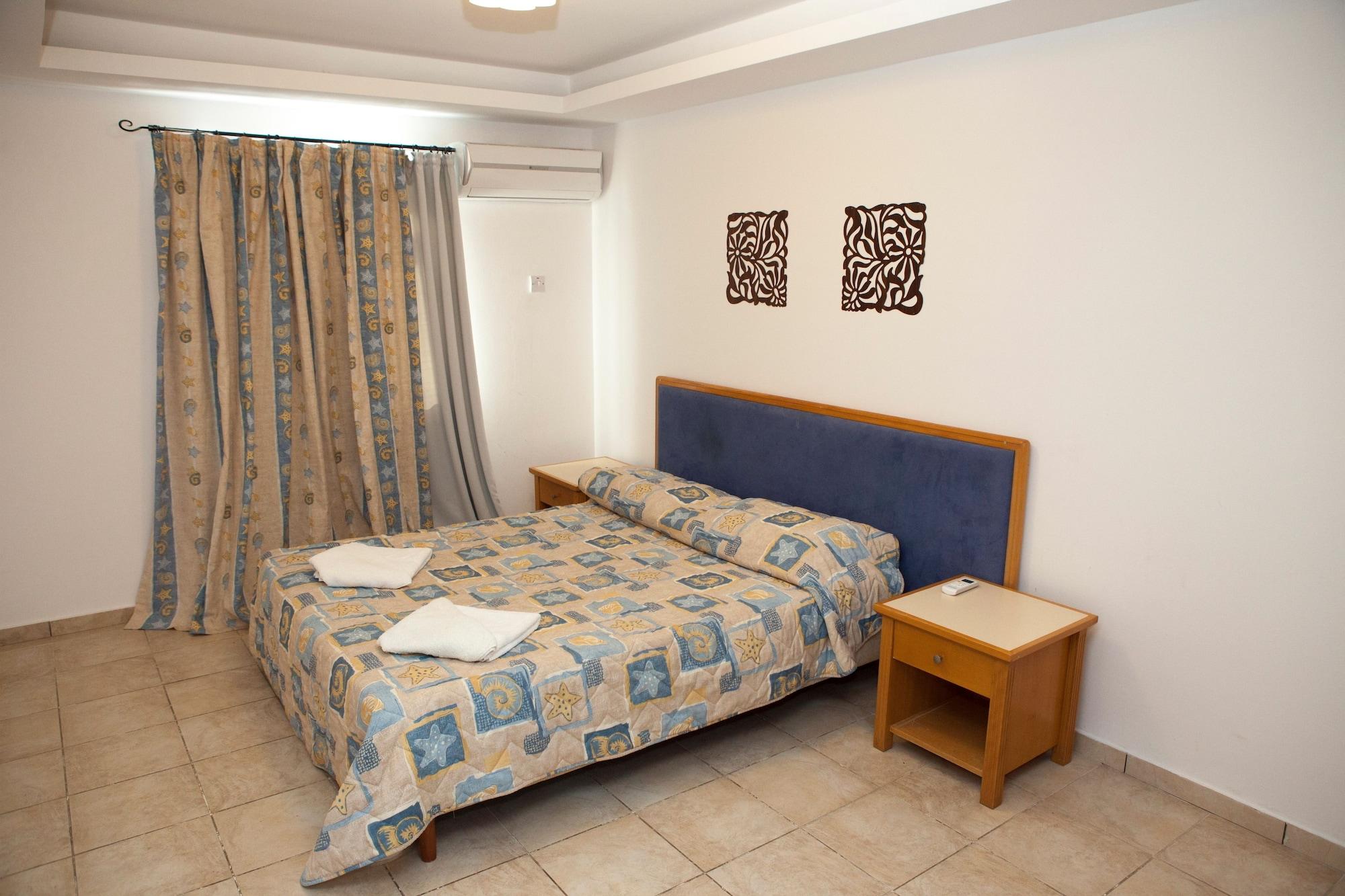 Alecos Hotel Apartments Paphos Kültér fotó