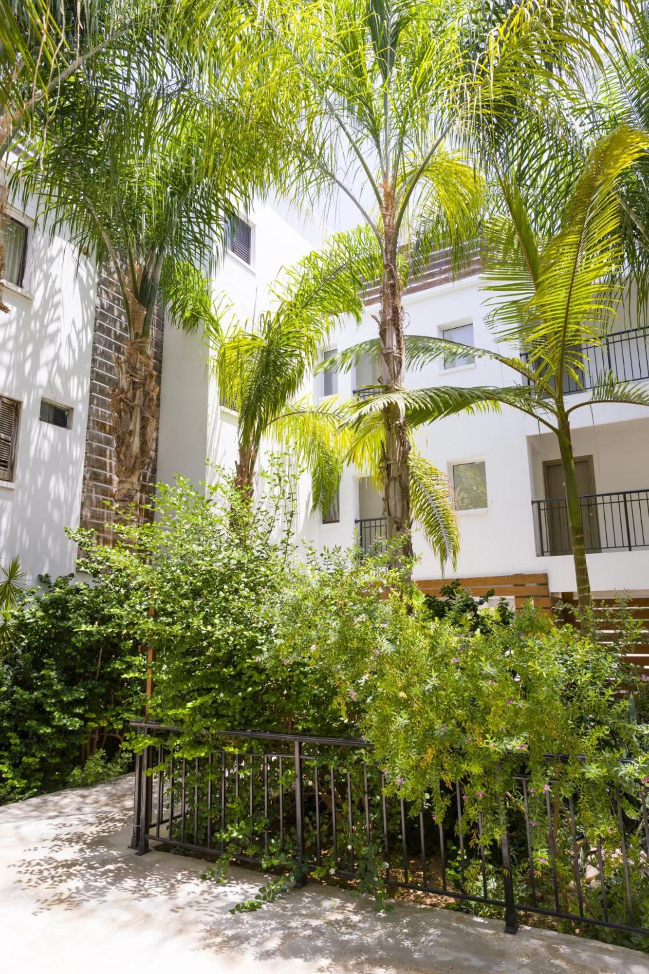 Alecos Hotel Apartments Paphos Kültér fotó
