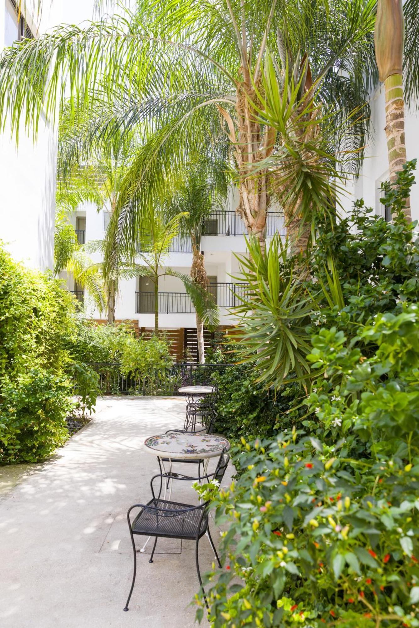 Alecos Hotel Apartments Paphos Kültér fotó